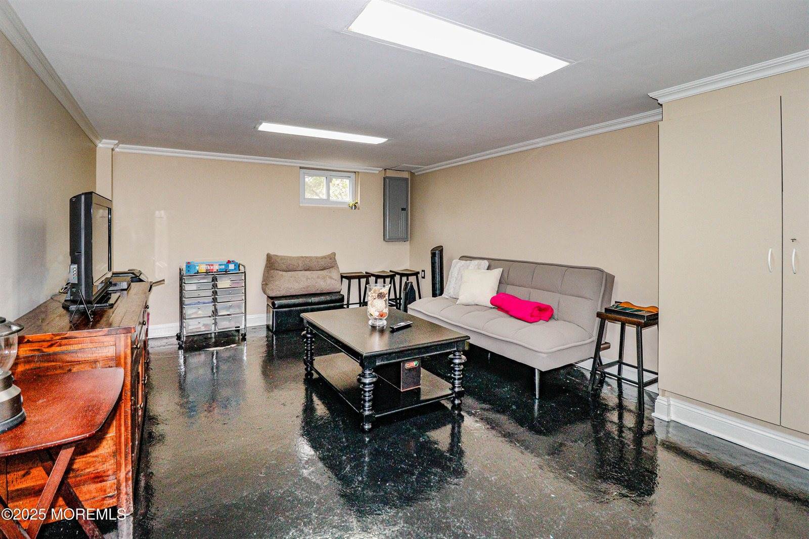 89 Leedsville Drive, Lincroft, NJ 07738