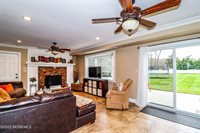 89 Leedsville Drive, Lincroft, NJ 07738