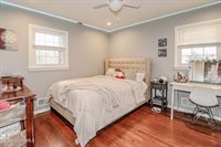 89 Leedsville Drive, Lincroft, NJ 07738