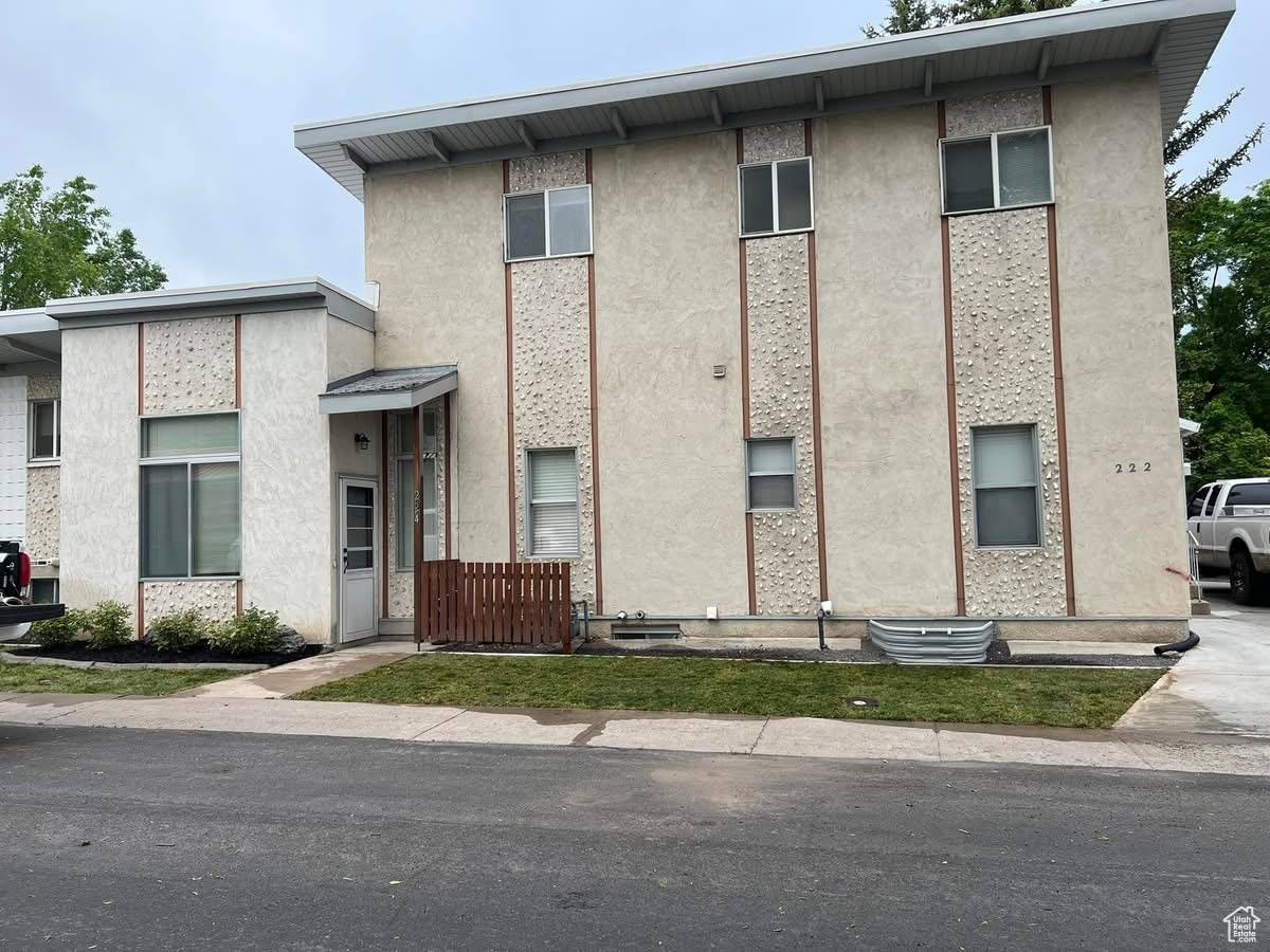 222 Chestnut Lane, Logan, UT 84321