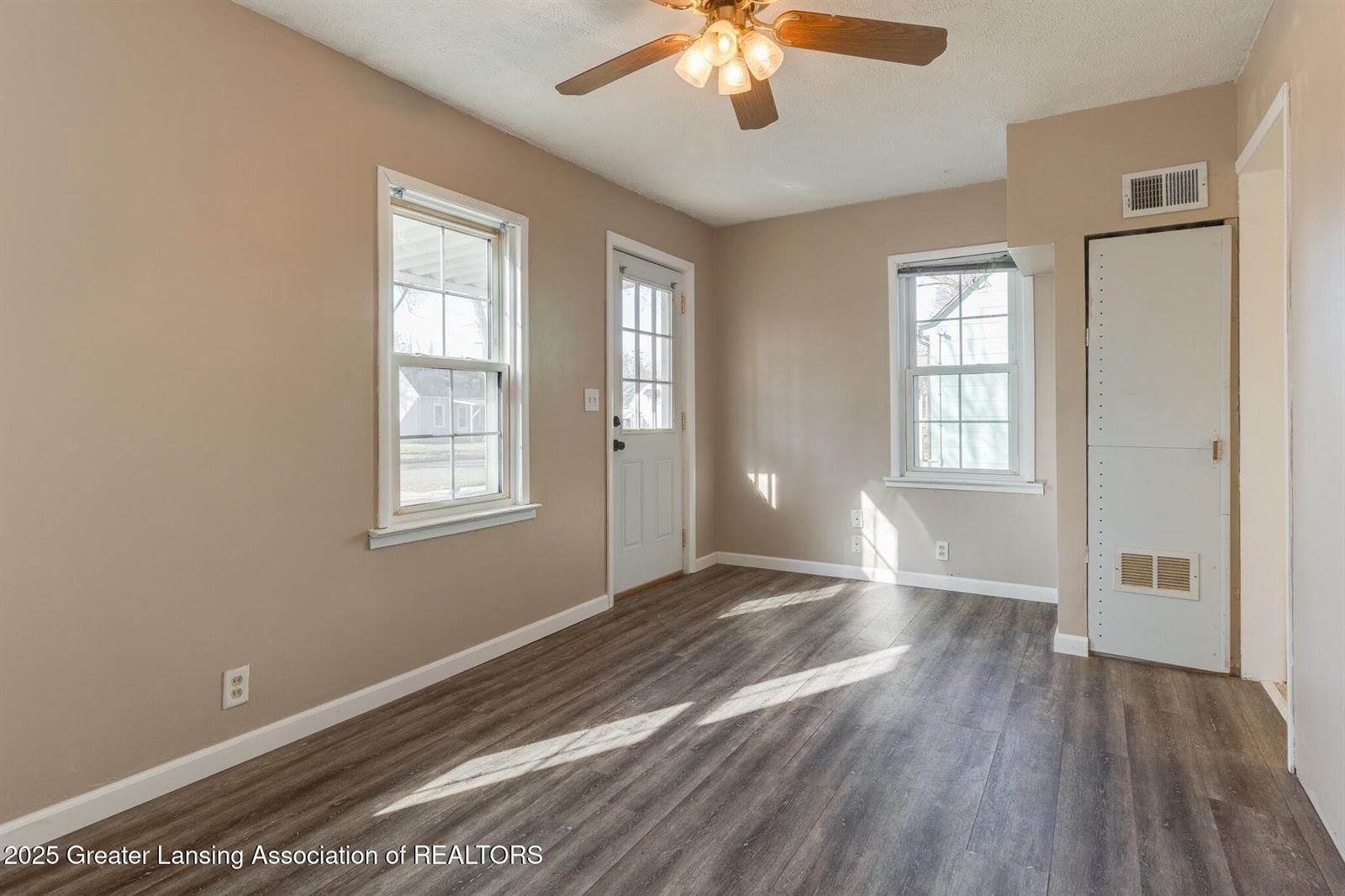 621 Jessop Avenue, LansingCity_Ingham, MI 48910