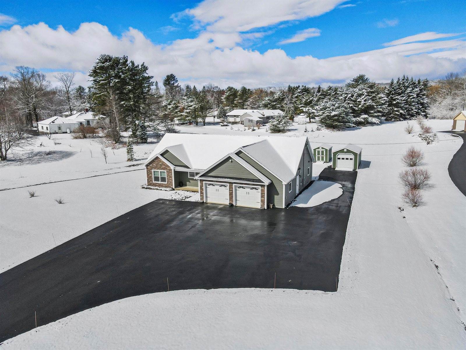 34 Alard Drive, Hermon, ME 04401