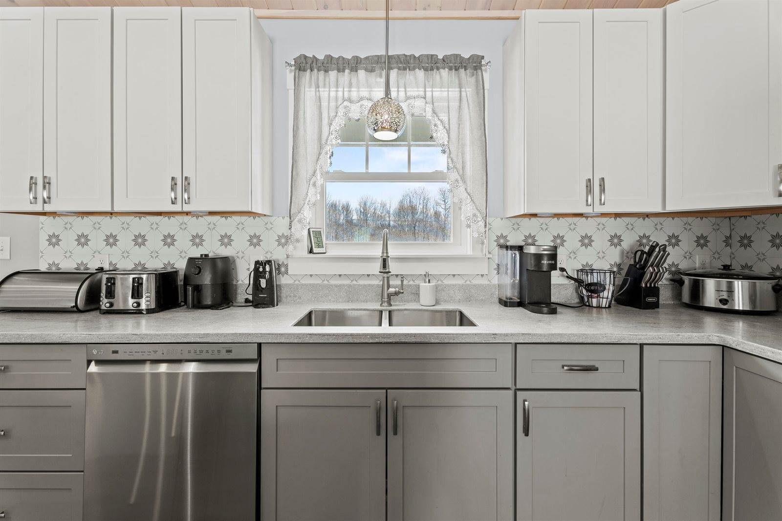 34 Alard Drive, Hermon, ME 04401