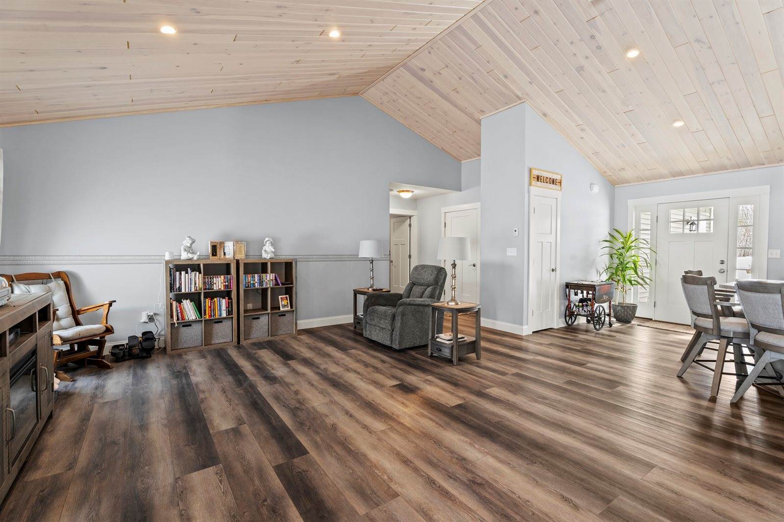 34 Alard Drive, Hermon, ME 04401