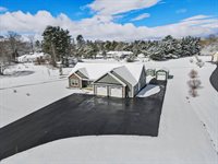 34 Alard Drive, Hermon, ME 04401