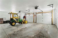 34 Alard Drive, Hermon, ME 04401