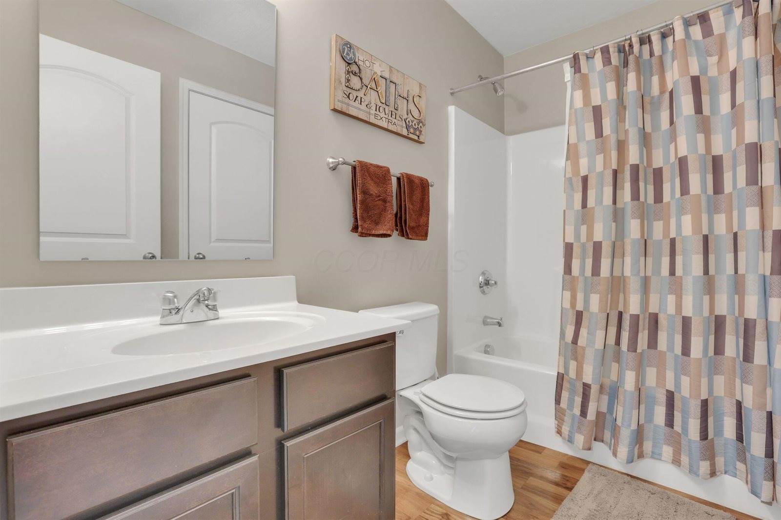 5674 Marshfield Drive, Westerville, OH 43081