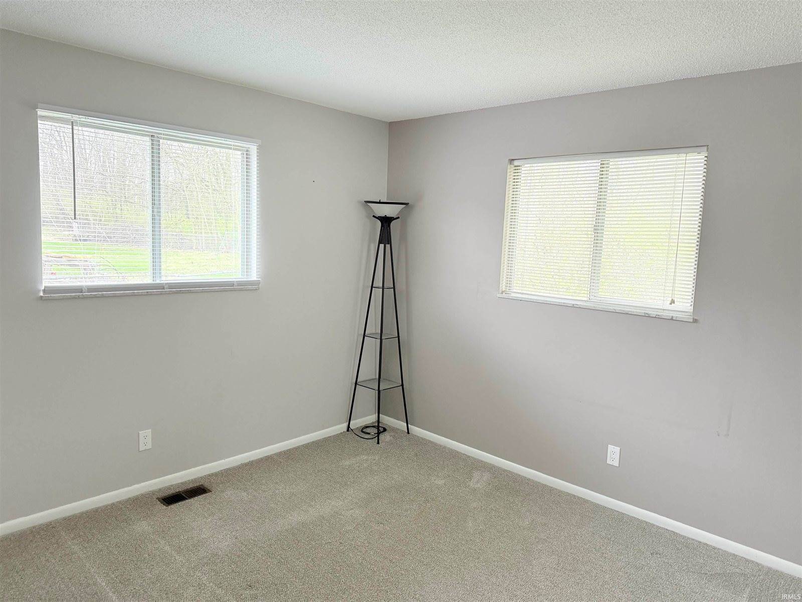 1818 S Nebraska Street, Marion, IN 46953