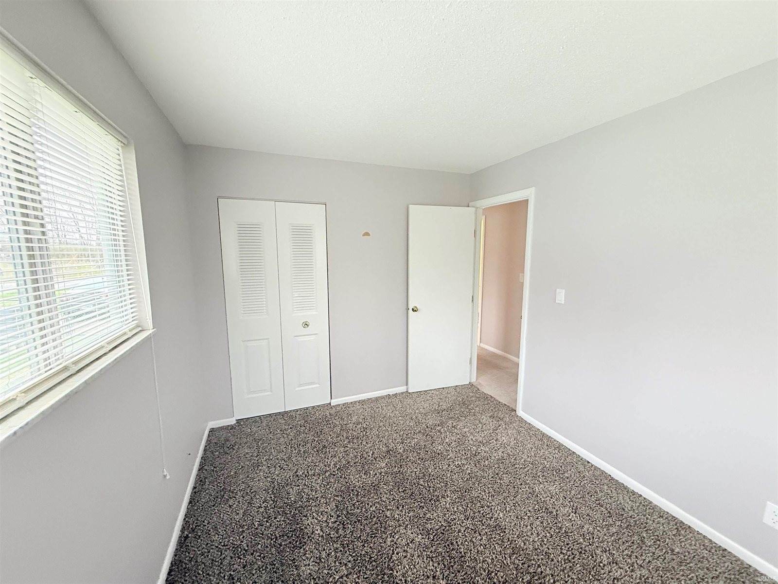 1818 S Nebraska Street, Marion, IN 46953