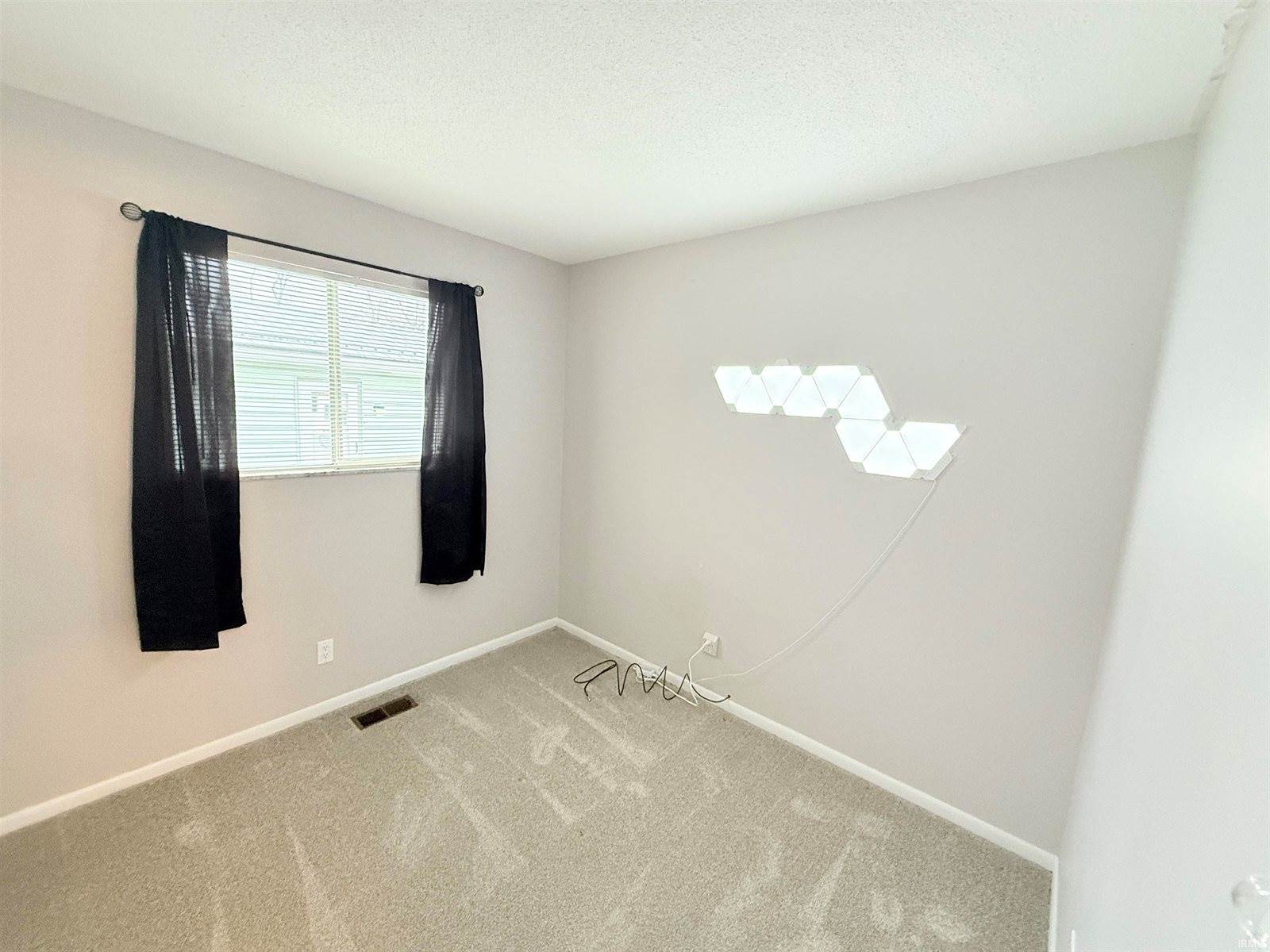 1818 S Nebraska Street, Marion, IN 46953