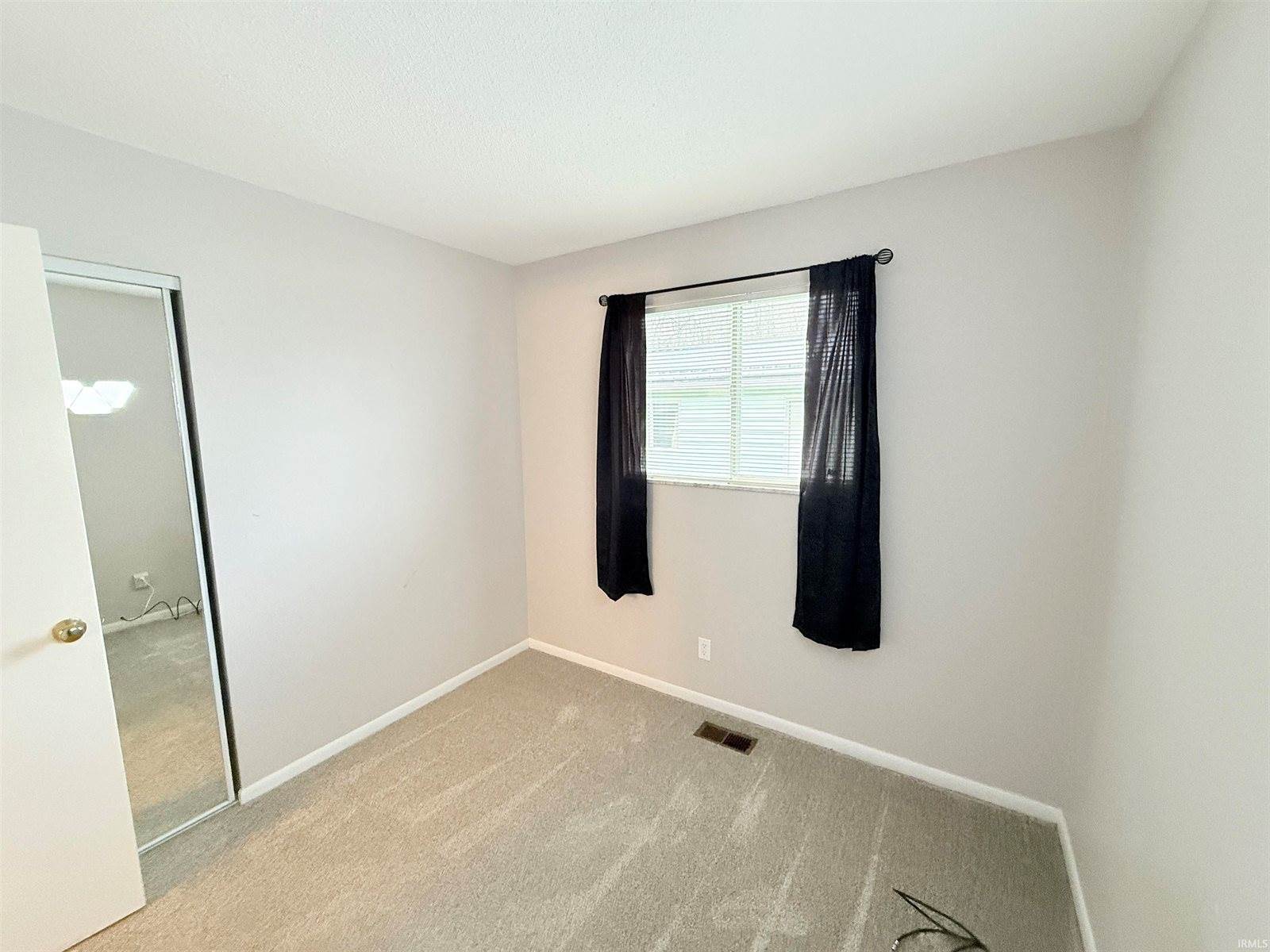 1818 S Nebraska Street, Marion, IN 46953