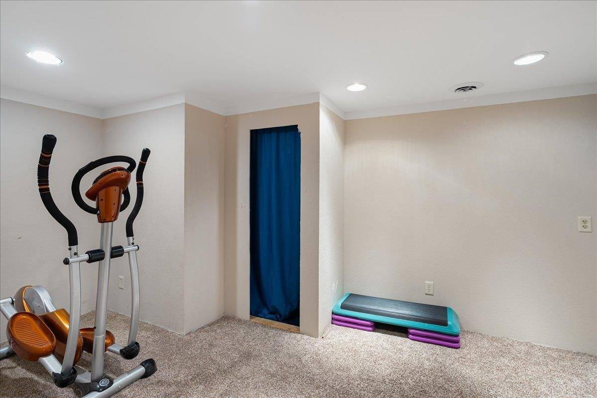 1812 S Cedar Avenue, Marshfield, WI 54449