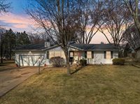 1812 S Cedar Avenue, Marshfield, WI 54449