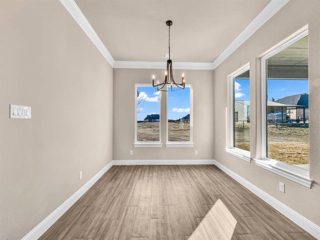 604 Gatlin Pass, Azle, TX 76020