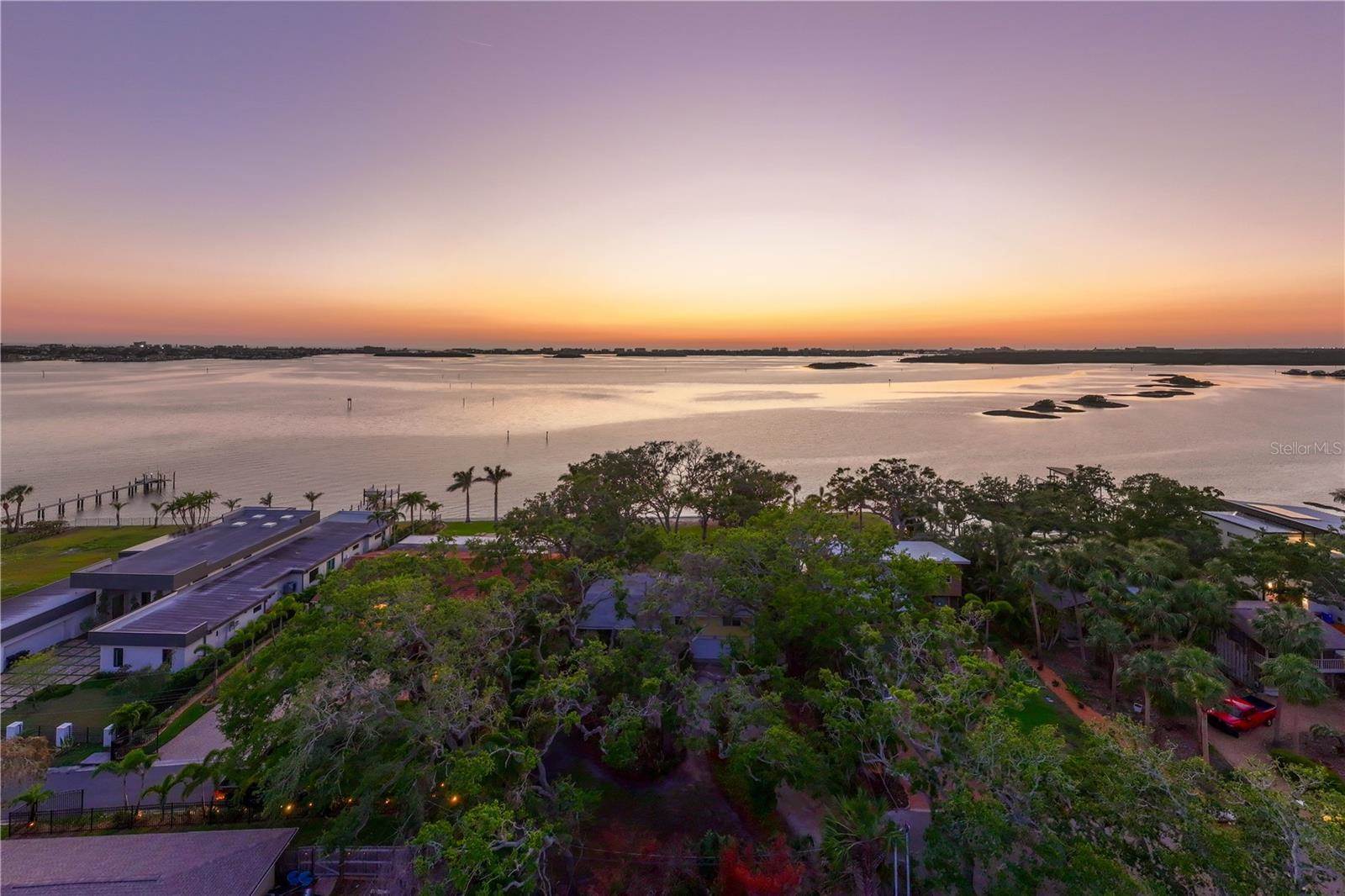 2458 Keystone Court North, Saint Petersburg, FL 33710