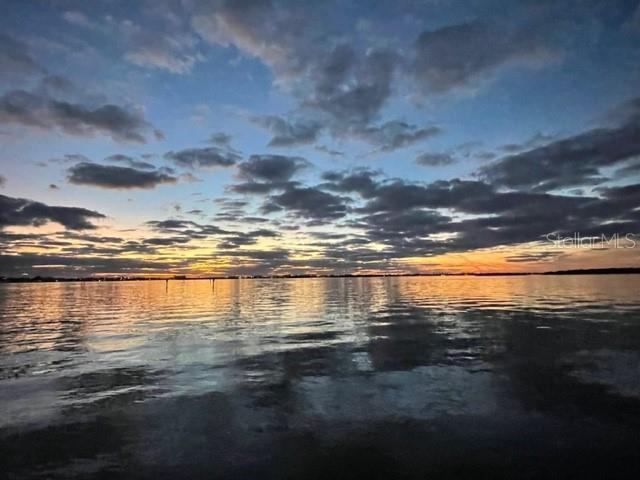 2458 Keystone Court North, Saint Petersburg, FL 33710