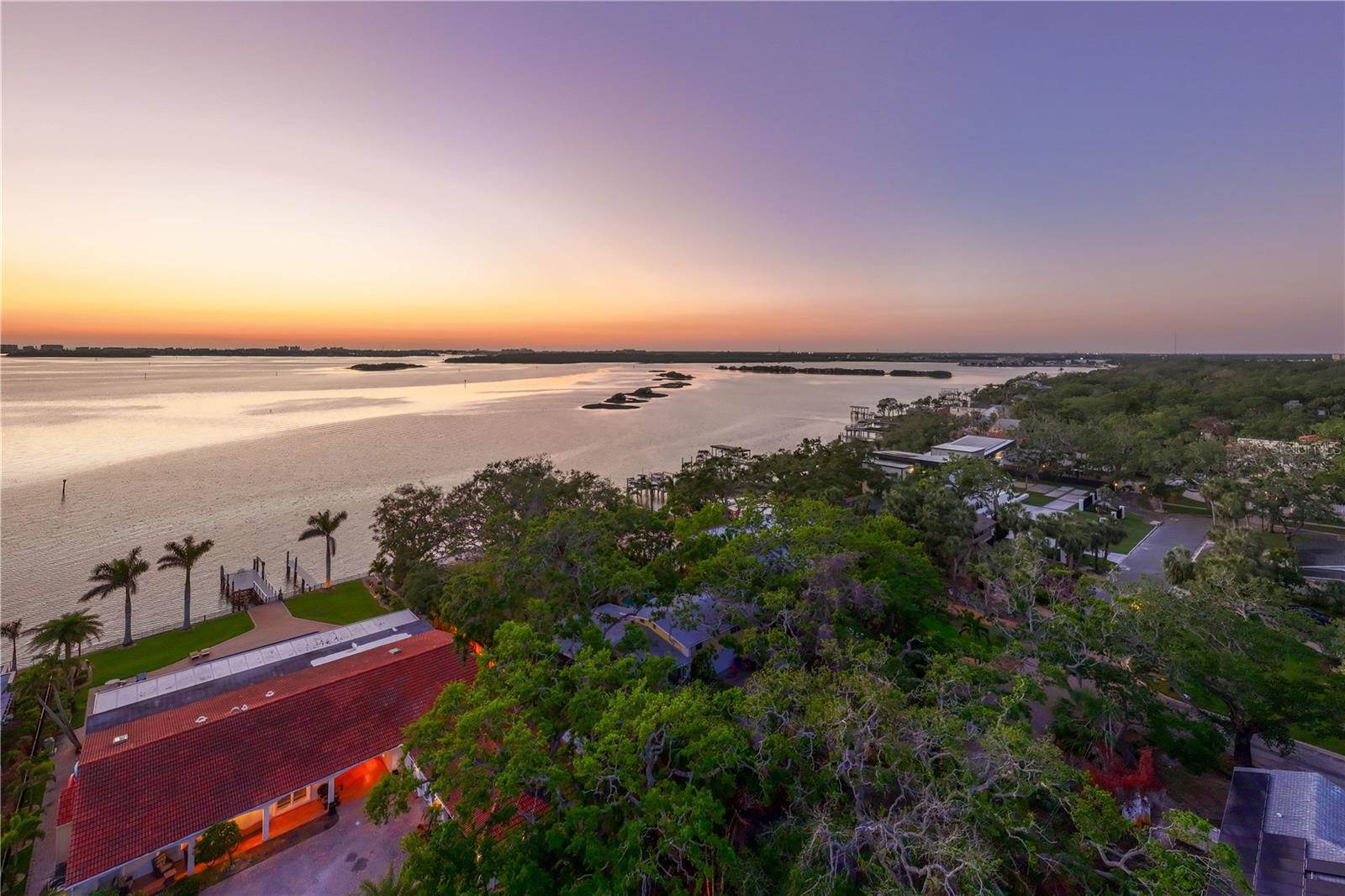 2458 Keystone Court North, Saint Petersburg, FL 33710