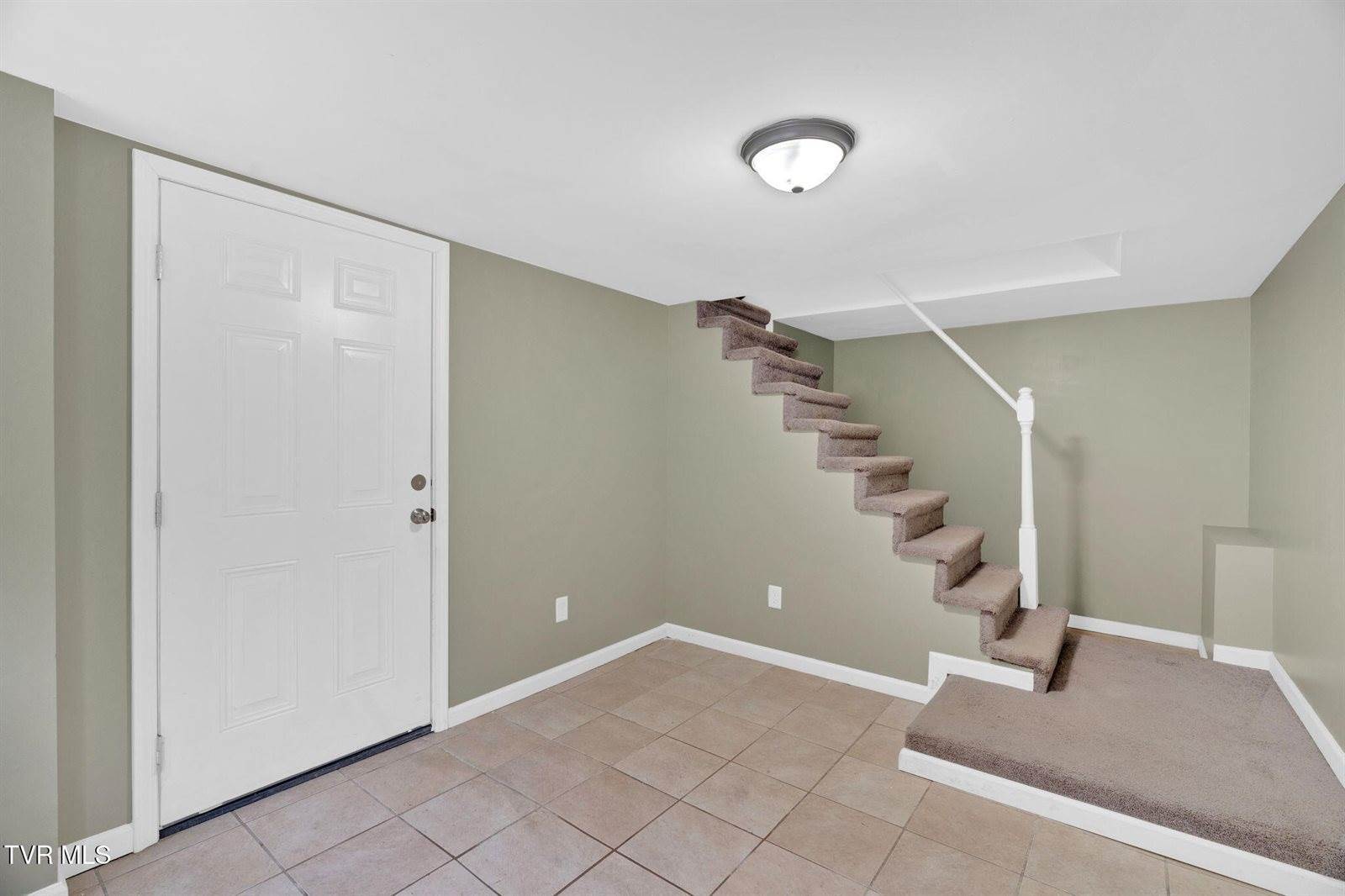 974 Big Hollow Road, Blountville, TN 37617