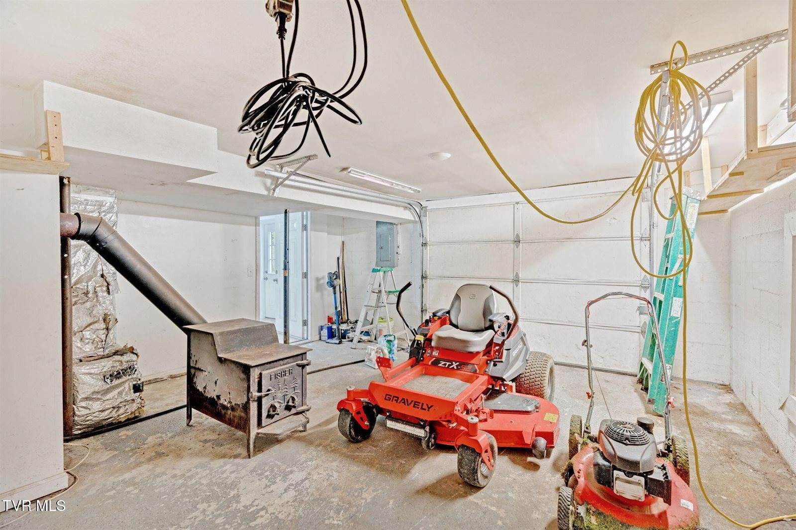 974 Big Hollow Road, Blountville, TN 37617