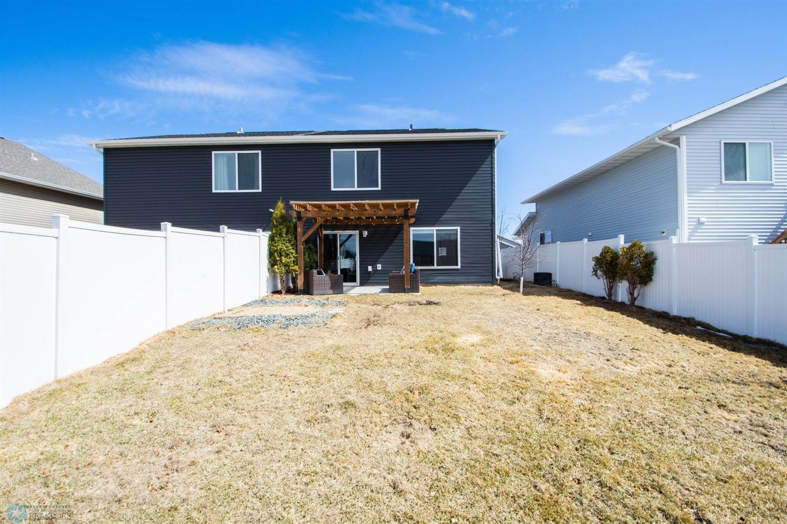 154 Pine Avenue, Mapleton, ND 58059