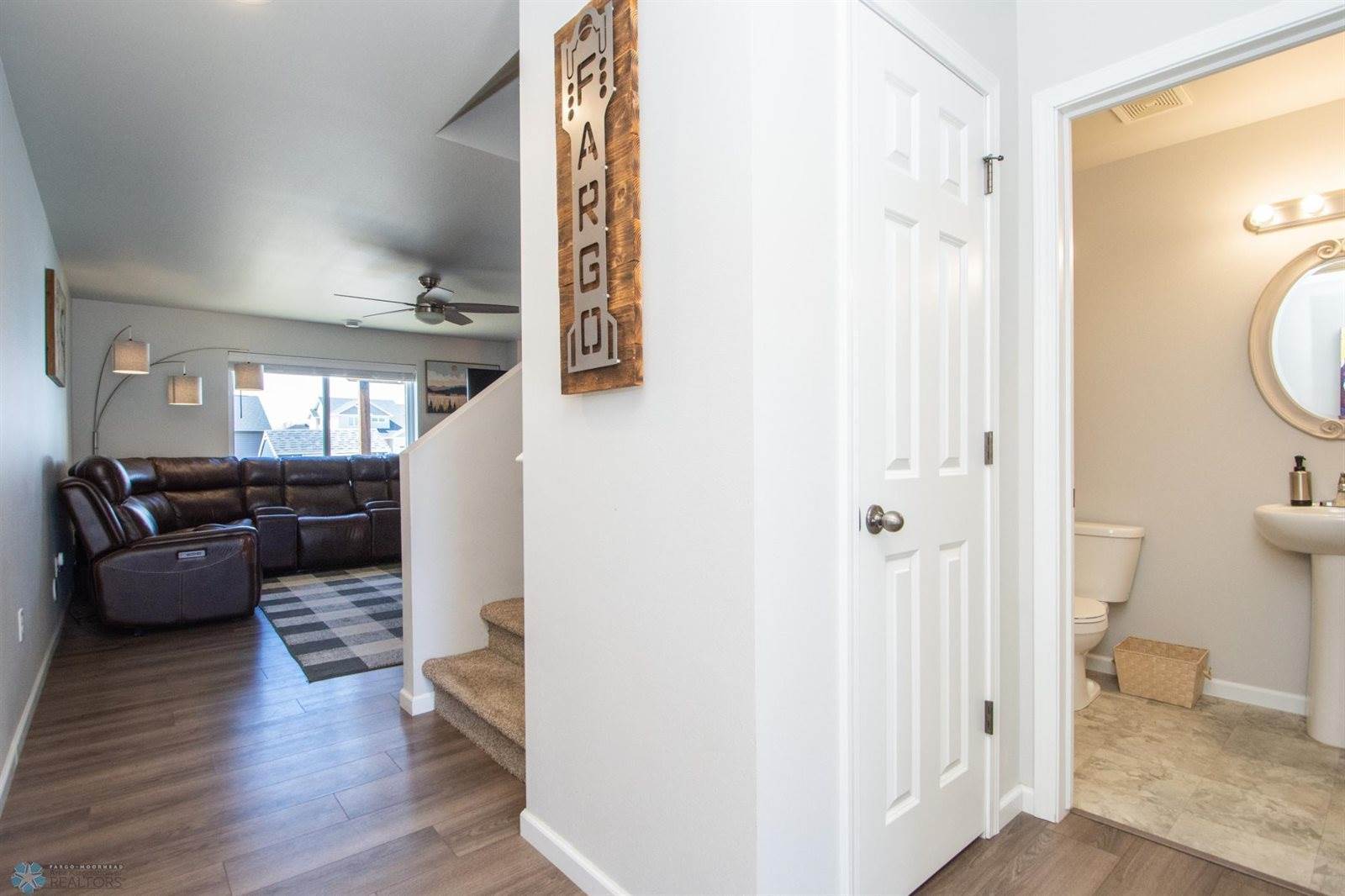 154 Pine Avenue, Mapleton, ND 58059