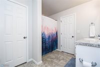 154 Pine Avenue, Mapleton, ND 58059