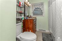 1990 2680 Lane, Chapman, KS 67431