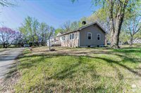 1990 2680 Lane, Chapman, KS 67431
