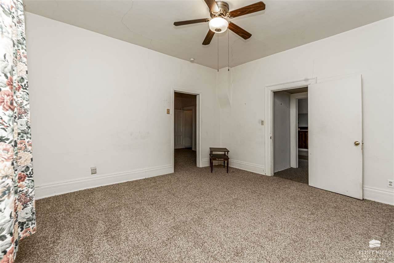 1212 North Washington Street, Junction City, KS 66441