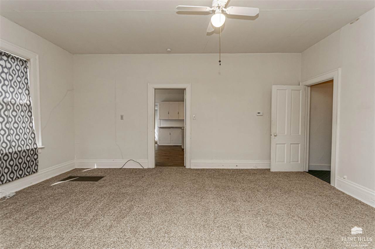 1212 North Washington Street, Junction City, KS 66441