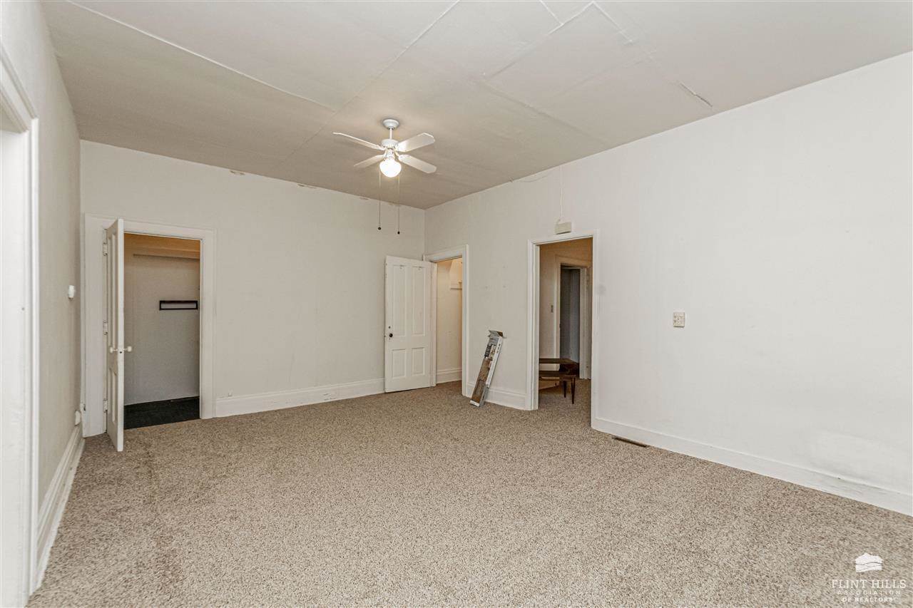 1212 North Washington Street, Junction City, KS 66441