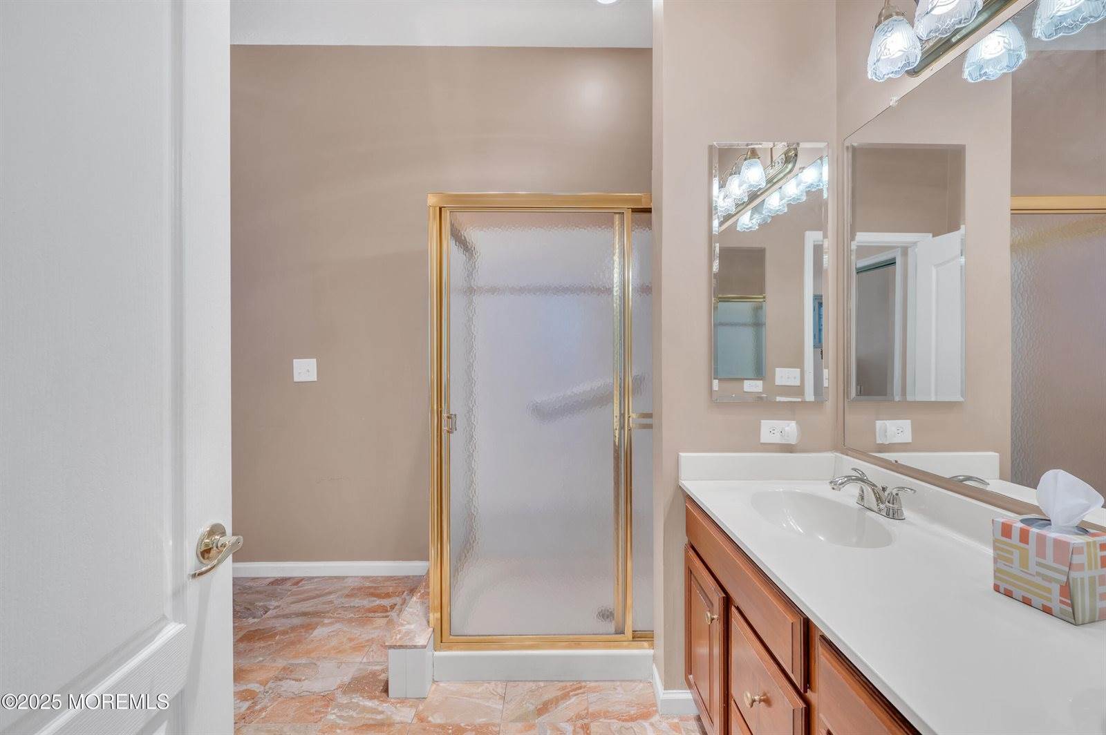 20 Brightwinds Court, Lakewood, NJ 08701