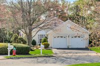20 Brightwinds Court, Lakewood, NJ 08701