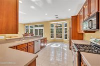 20 Brightwinds Court, Lakewood, NJ 08701