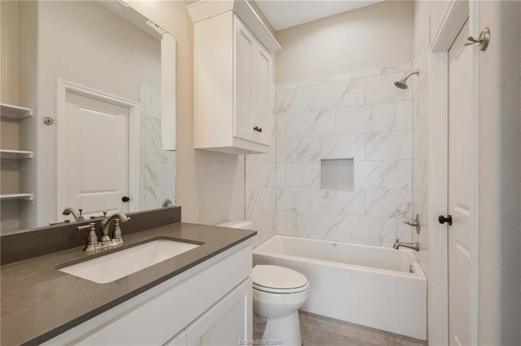 3420 Dovecote Way, Bryan, TX 77808