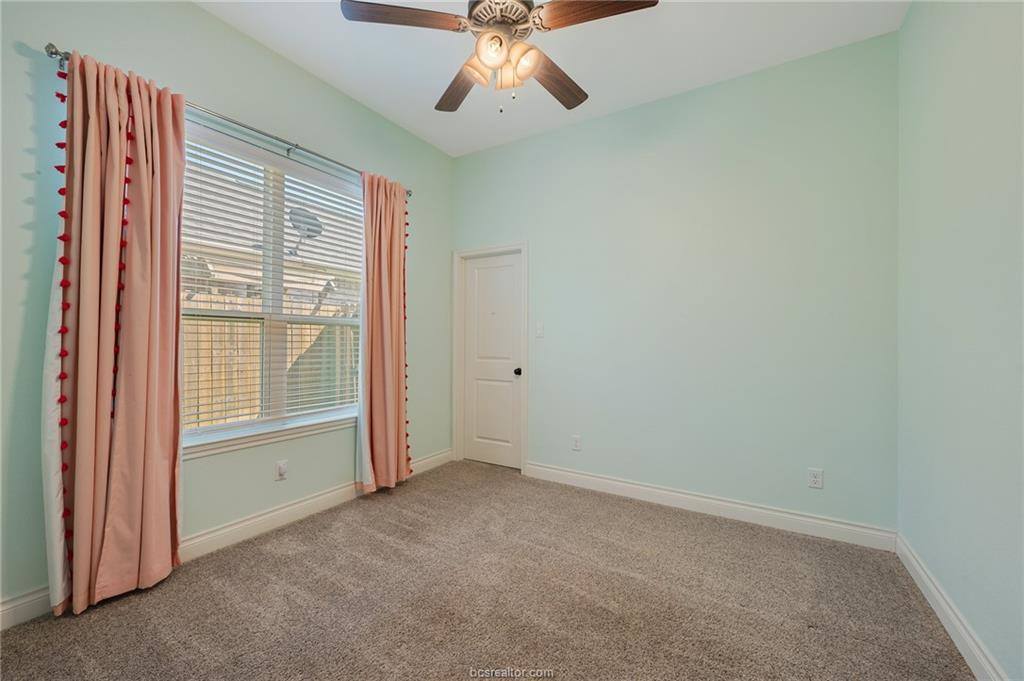 3420 Dovecote Way, Bryan, TX 77808