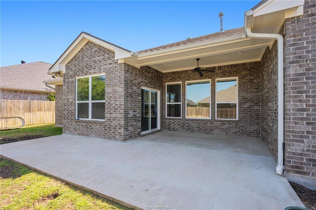 3420 Dovecote Way, Bryan, TX 77808