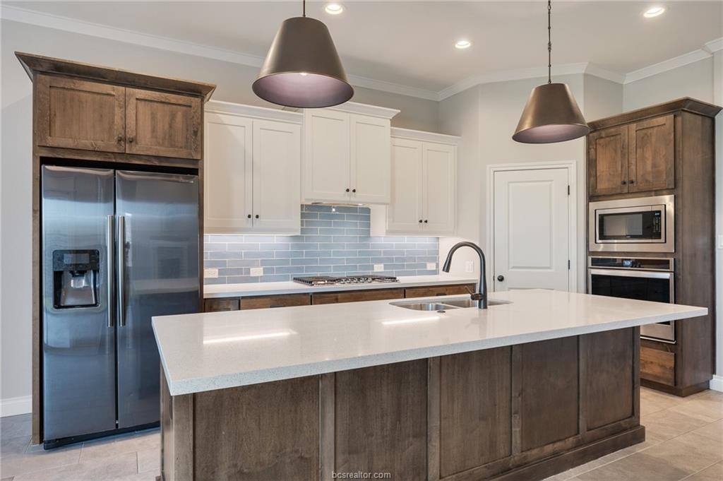 3420 Dovecote Way, Bryan, TX 77808