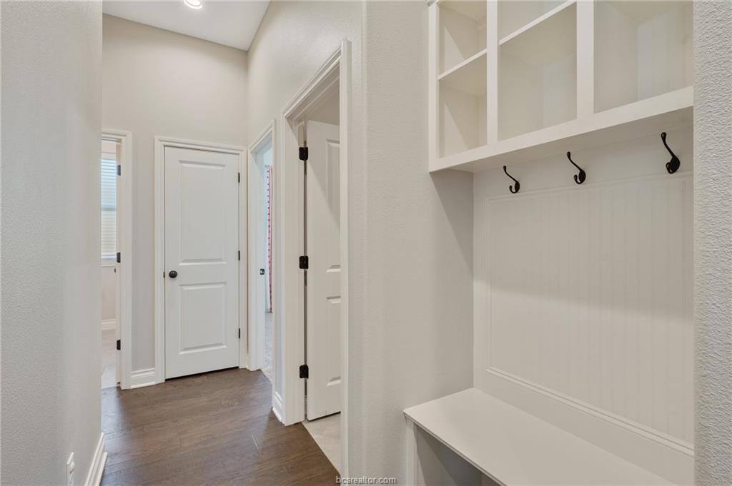 3420 Dovecote Way, Bryan, TX 77808