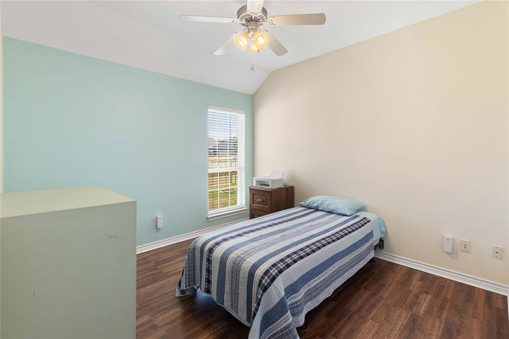 152 Walcourt Loop, College Station, TX 77845