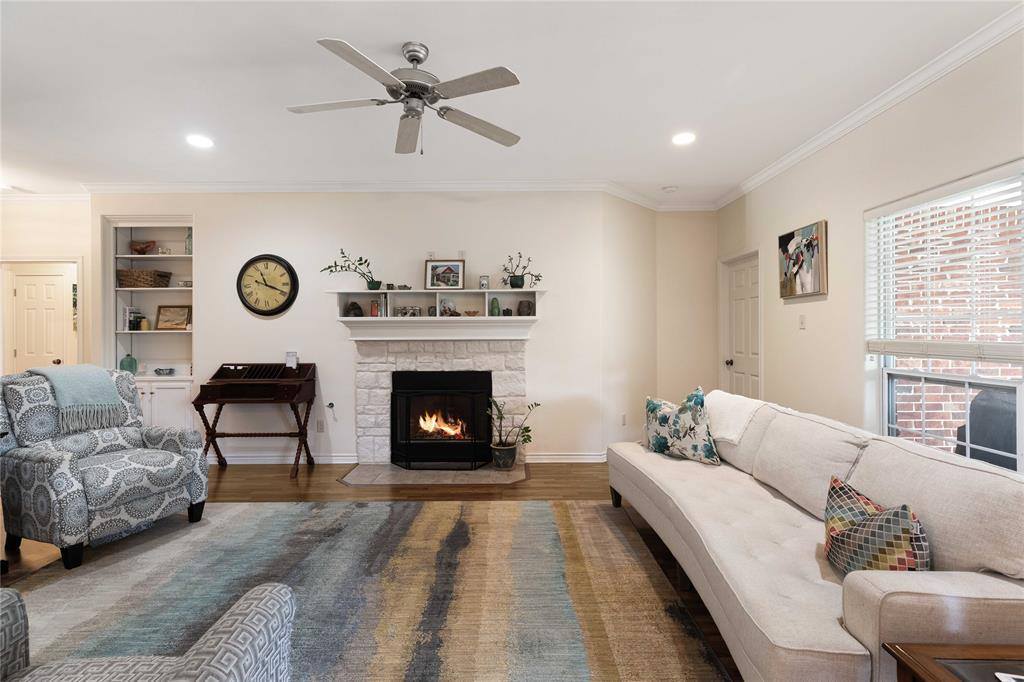 152 Walcourt Loop, College Station, TX 77845