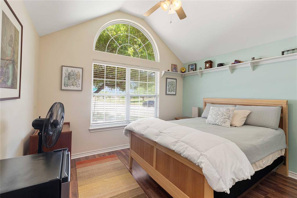 152 Walcourt Loop, College Station, TX 77845