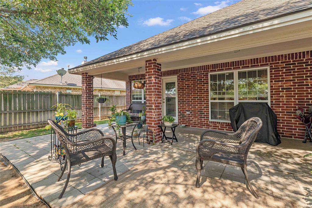152 Walcourt Loop, College Station, TX 77845