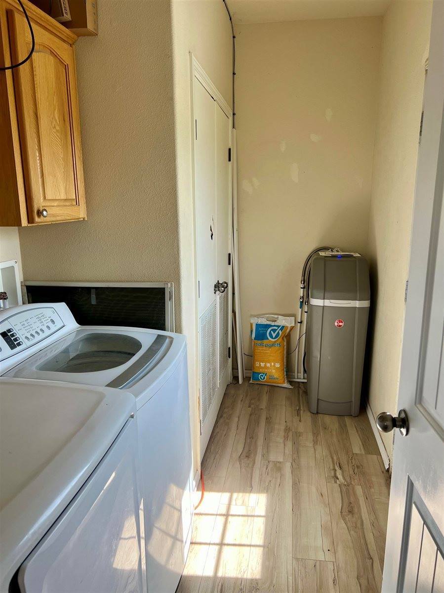 300 E Shoshone Street, Rockland, ID 83271