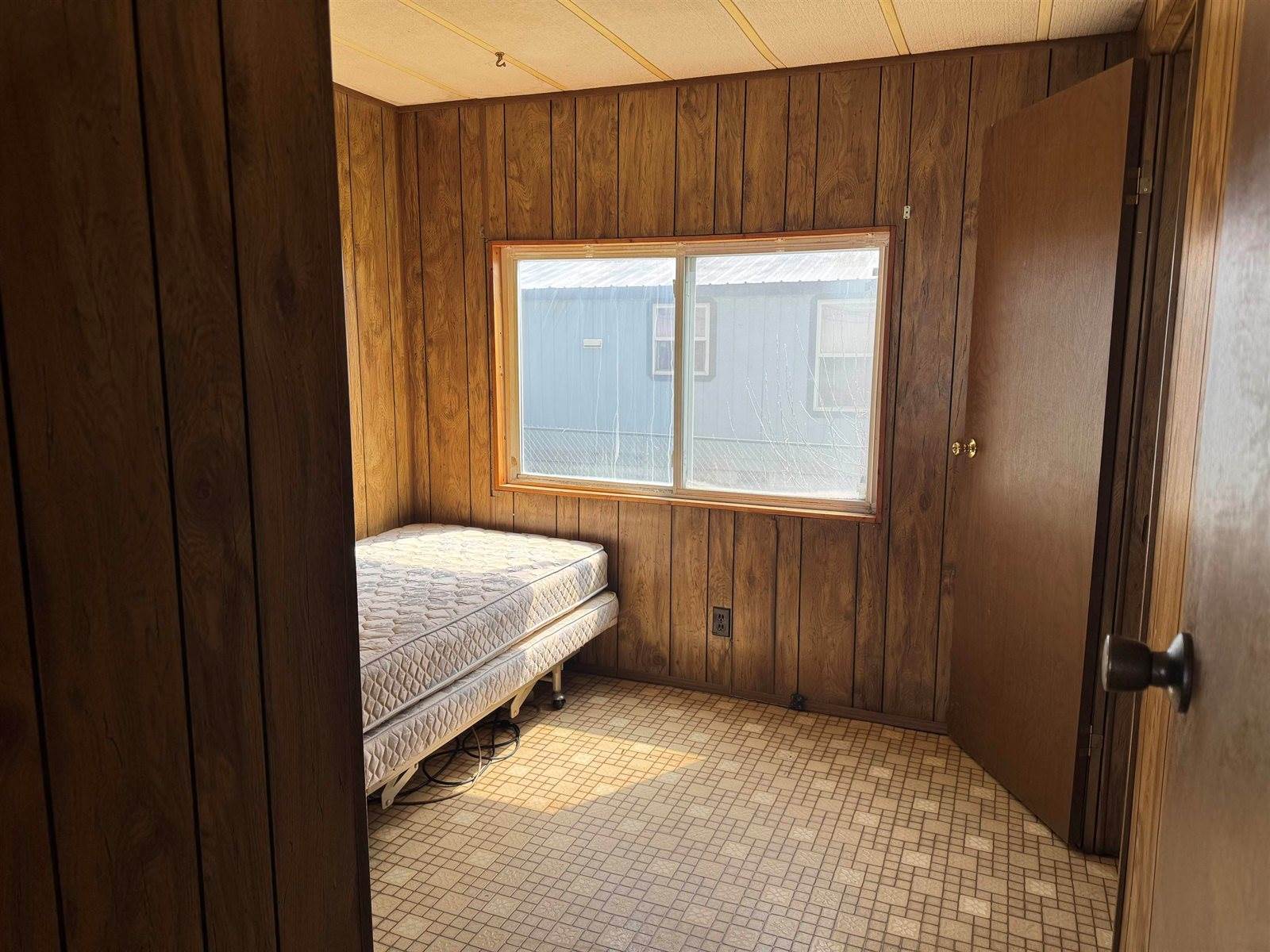 564 Johnson, American Falls, ID 83211