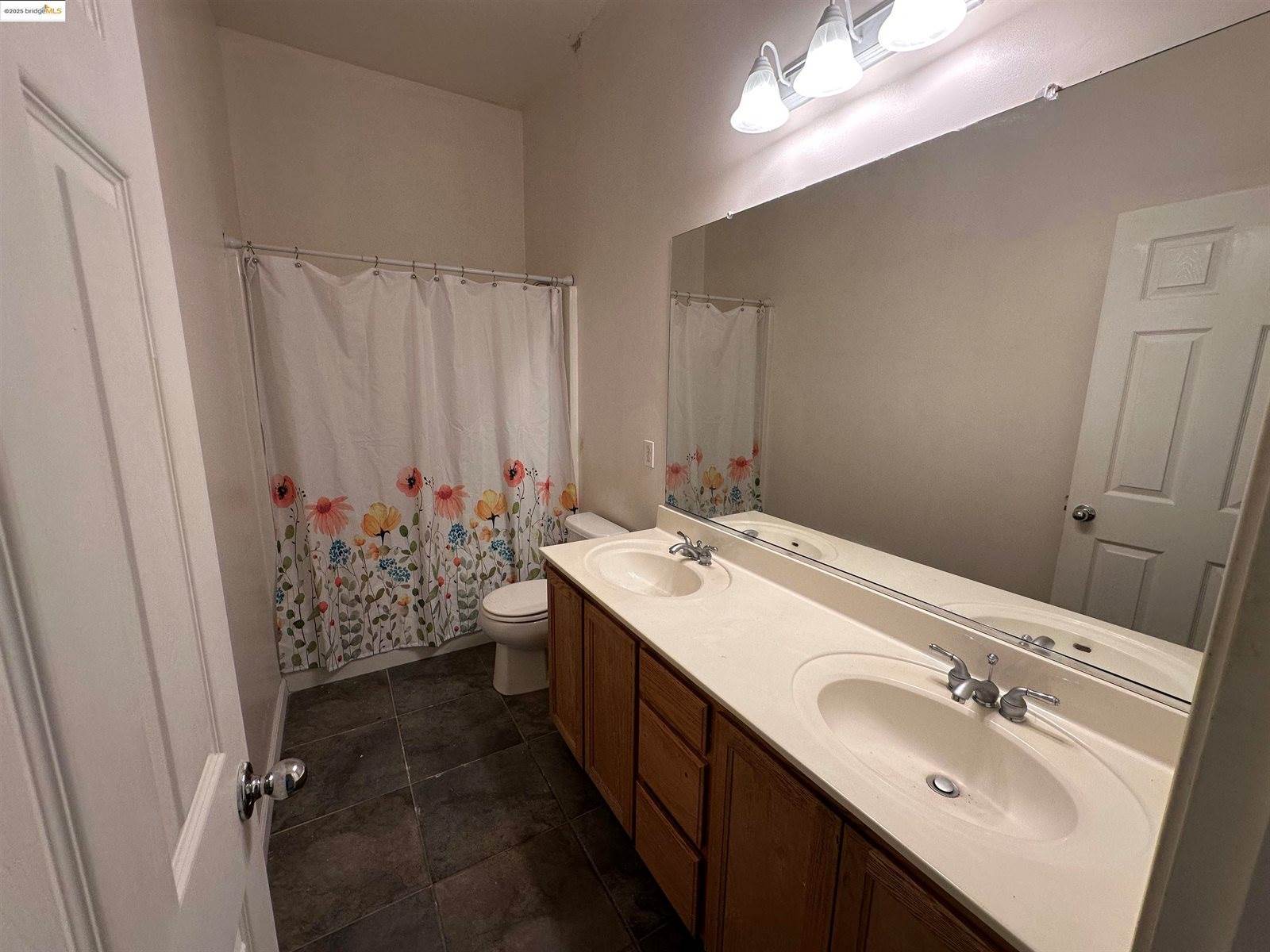 15 Renoir Ct, Oakley, CA 94561