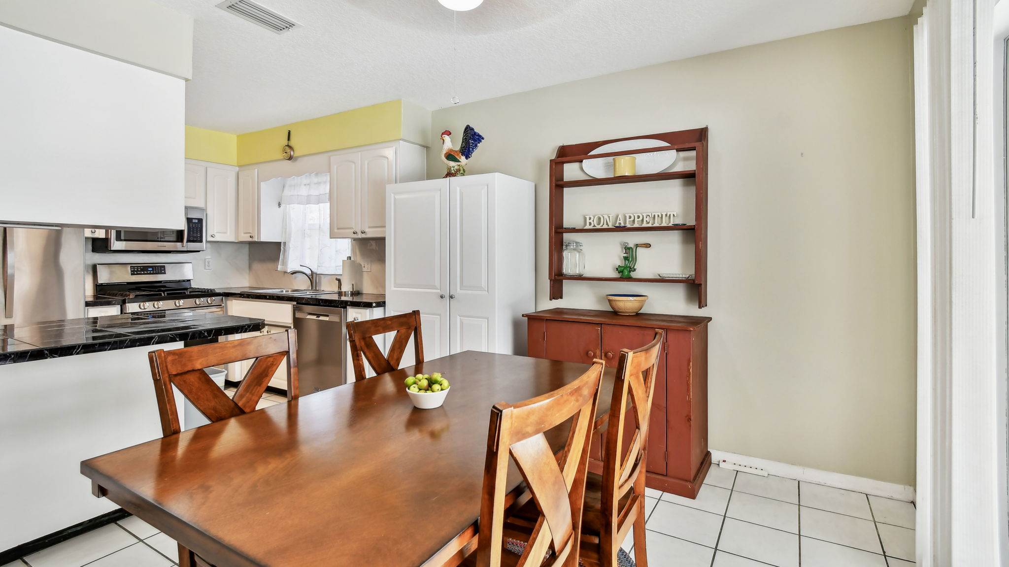 419 Broward Terrace, Winter Haven, FL 33884