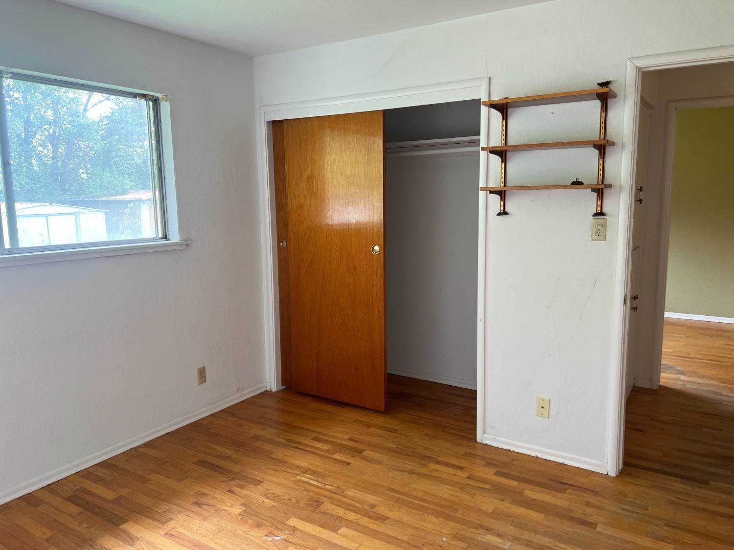 1725 Elmer Avenue, Yuba City, CA 95993