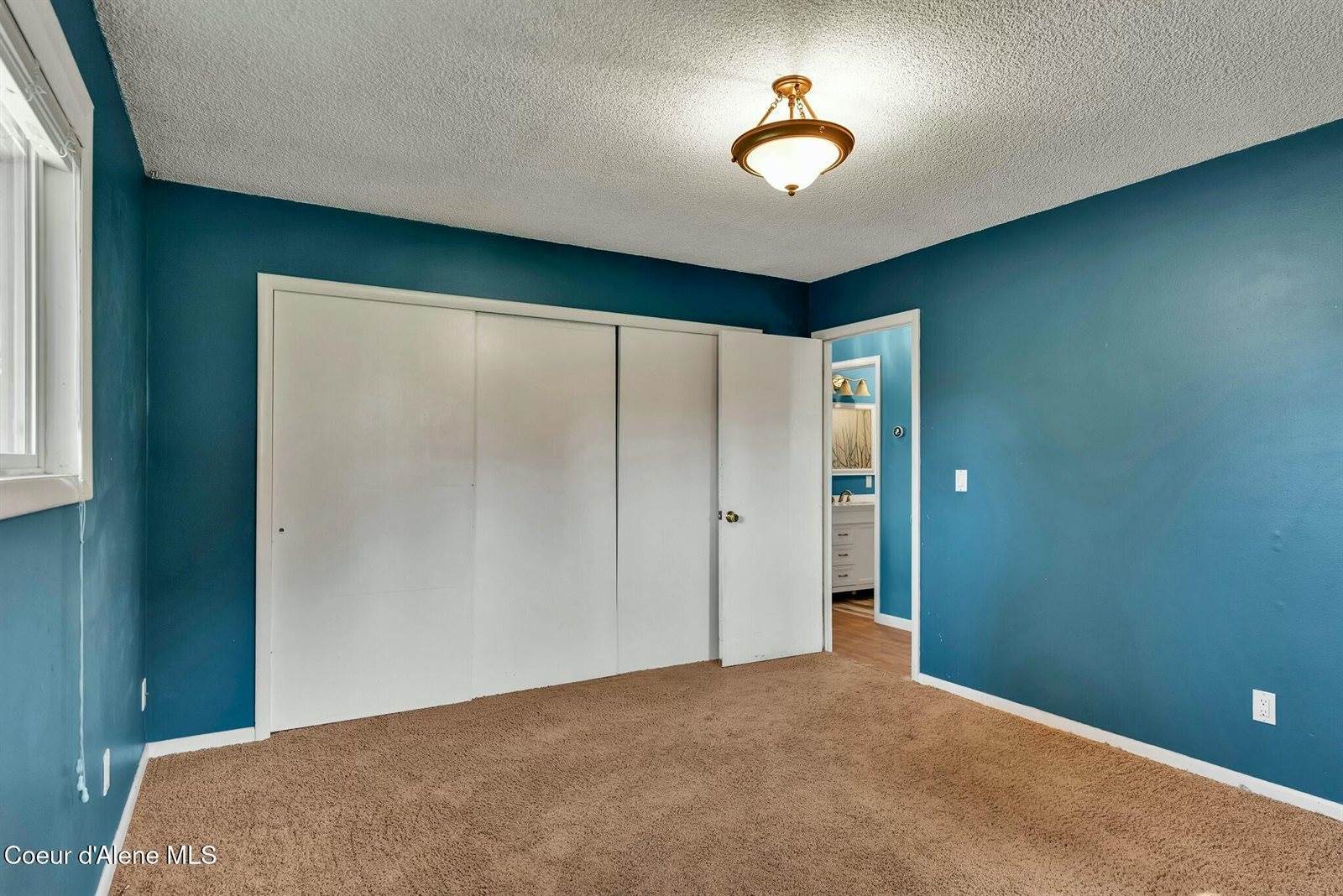 6959 Fresno Street, Bonners Ferry, ID 83805