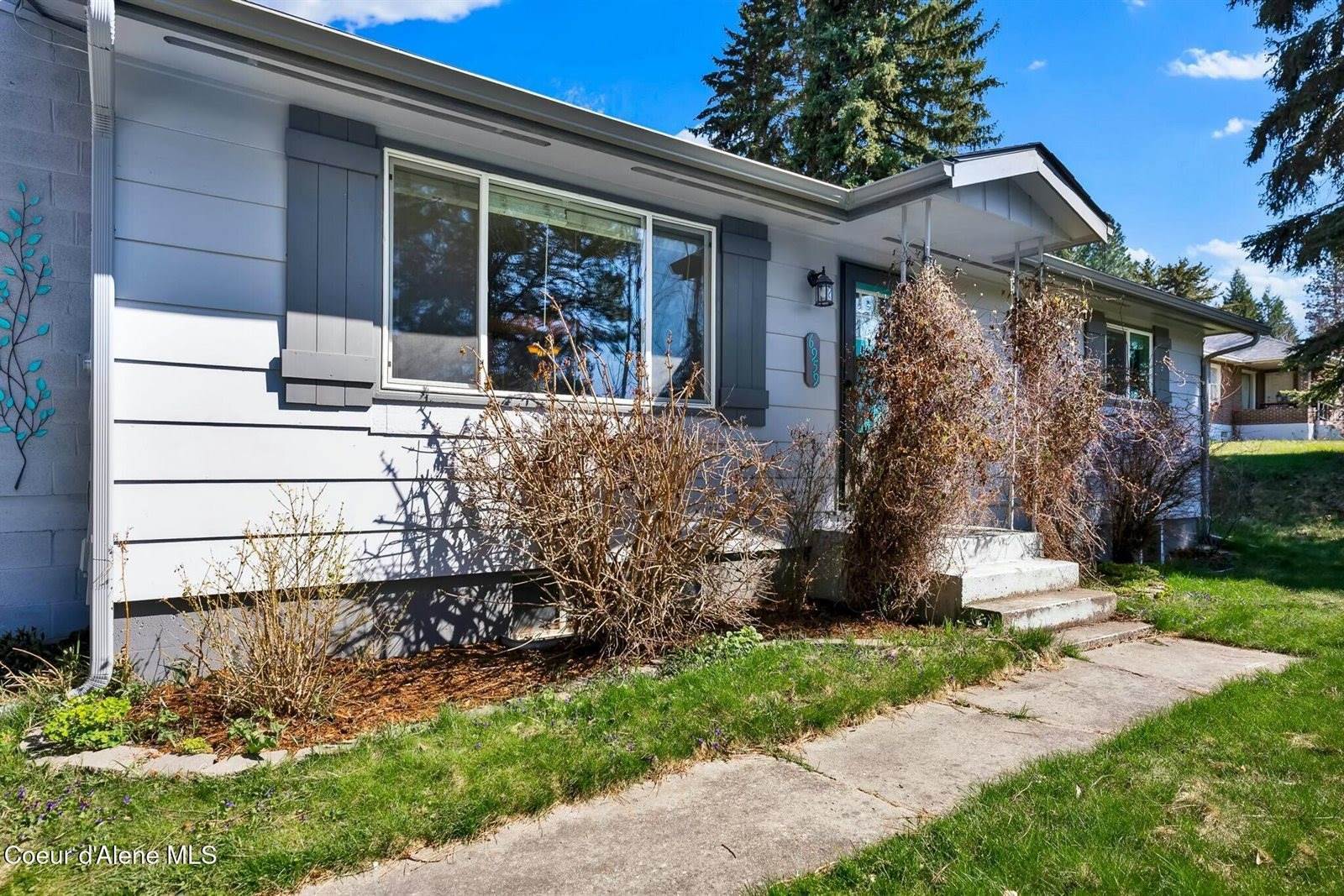 6959 Fresno Street, Bonners Ferry, ID 83805